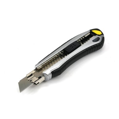 Nożyk łamany 18mm w aluminiowej obudowie z 6 WMA901 | Exvi