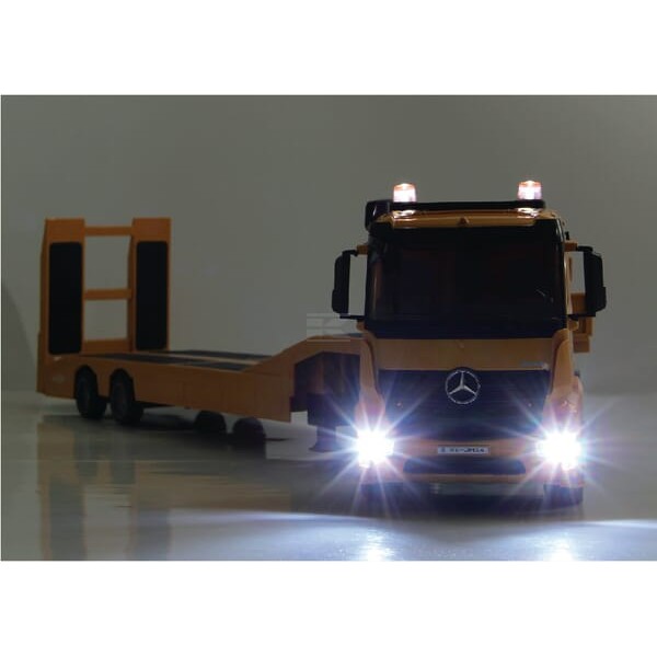 Ciężarówka Mercedes Benz Arocs z lawetą JA405107 | Exvi