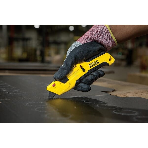 Nóż z blokadą FATMAX TRISLIDE bimat FMHT103650 | Exvi